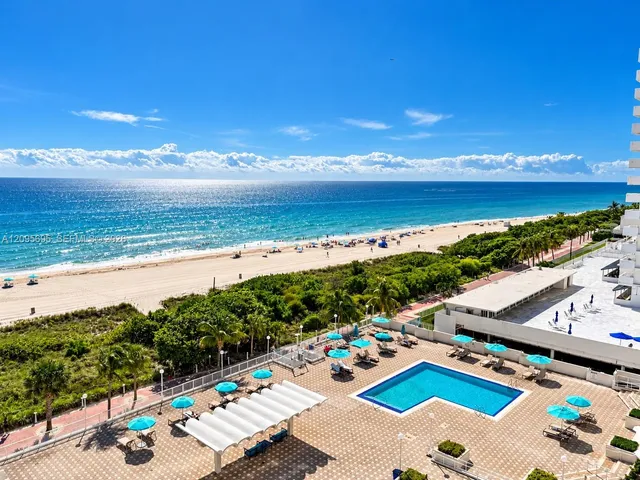 2-bedroom home at 5701 Collins Avenue #912, Miami Beach