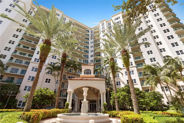 2-bedroom home at 19900 E Country Club Drive #216, Aventura