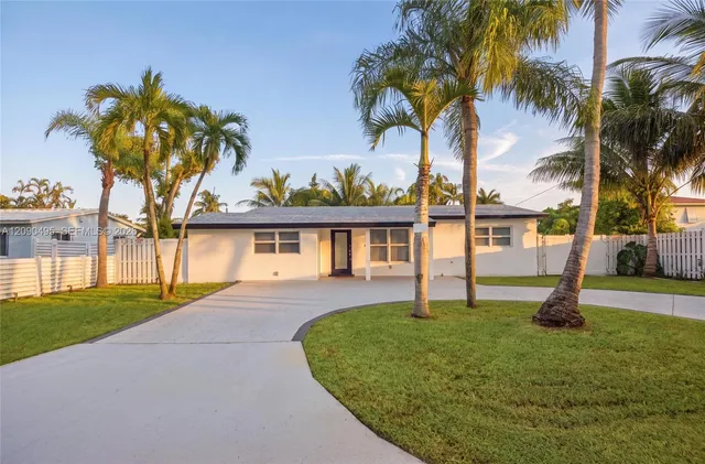 4-bedroom home at 4540 SW 28th Terrace, Dania Beach