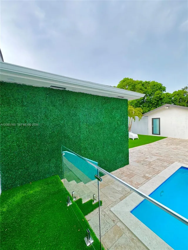 3-bedroom home at 2121 SW 61st Avenue, Miami