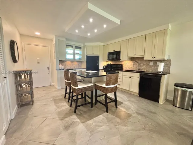 2-bedroom home at 3920 Inverrary Boulevard #607C, Lauderhill