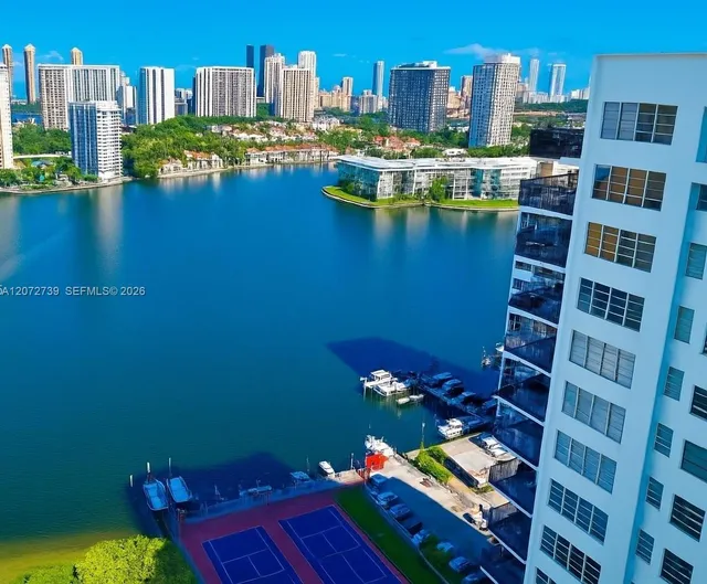 2-bedroom rental at 2780 NE 183rd Street #717, Aventura