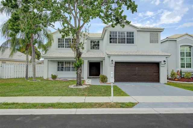 4-bedroom rental at 1127 SW 104th Way, Pembroke Pines