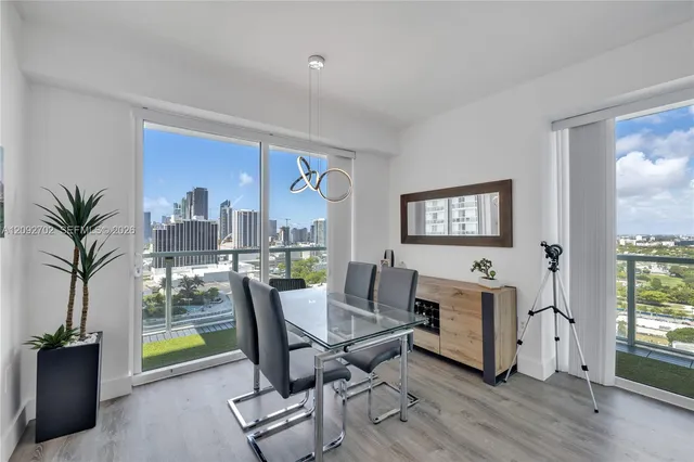 2-bedroom rental at 1900 N Bayshore Drive #2311, Miami