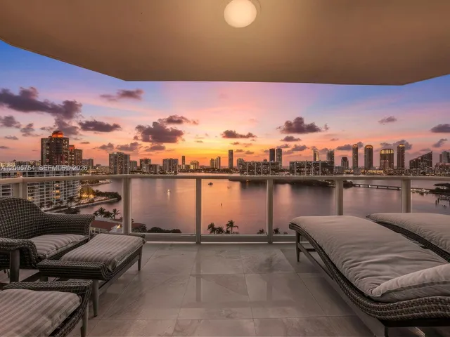 4-bedroom rental at 3301 NE 183rd Street #1701, Aventura