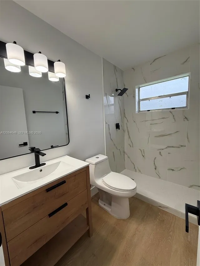 1-bedroom rental at 2450 NE 188 #2450, Miami