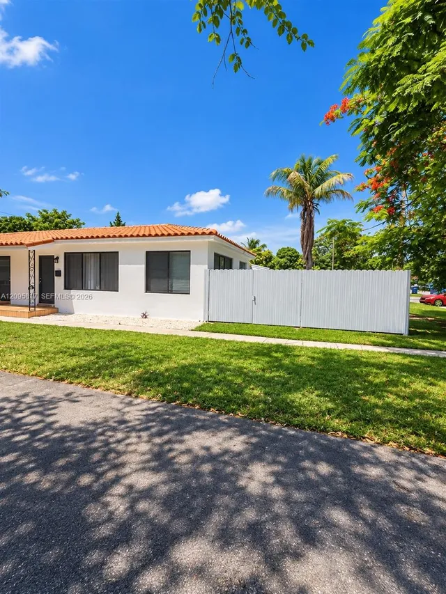 2-bedroom rental at 2080 NE 172nd Street #0, North Miami Beach