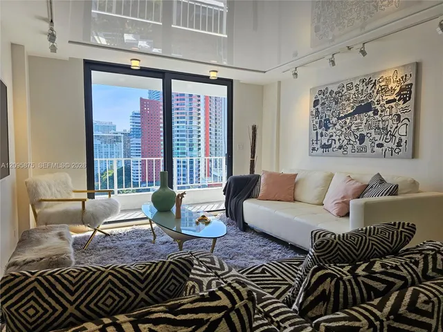 2-bedroom rental at 200 SE 15th Road #17K, Miami