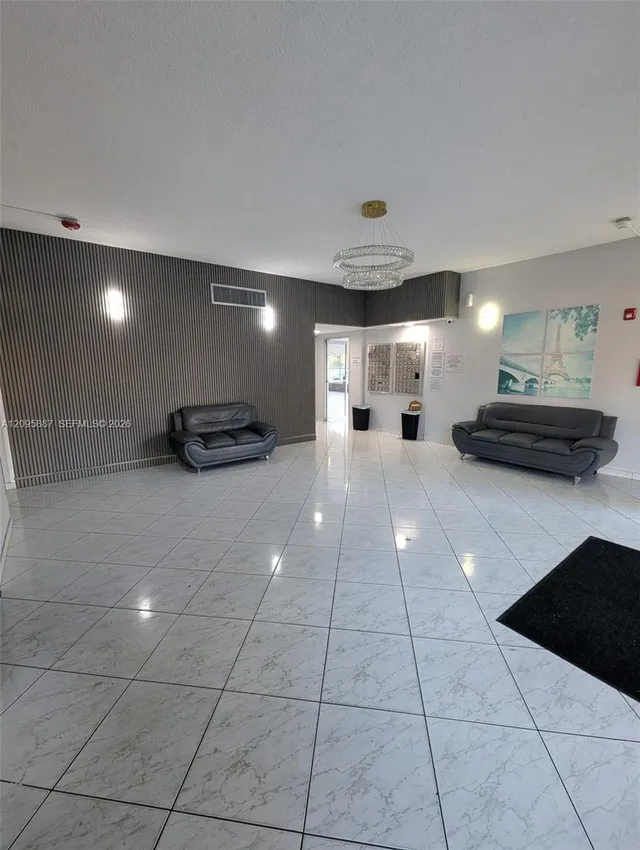 1-bedroom rental at 16740 NE 9th Avenue #406, North Miami Beach