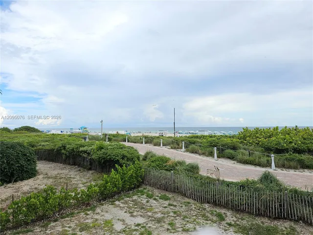 1-bedroom rental at 401 Ocean Drive #522, Miami Beach