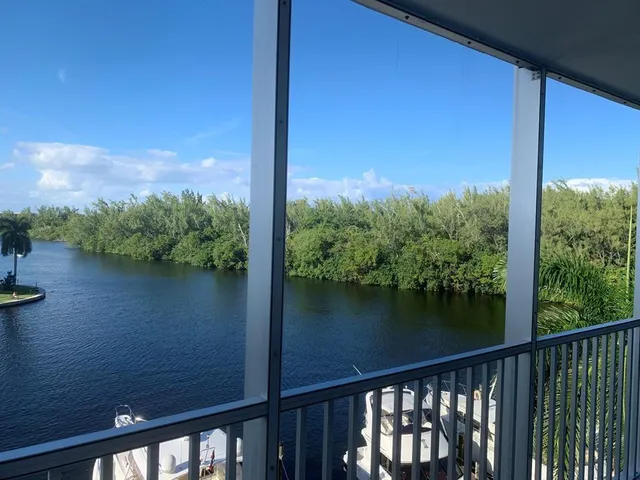 2-bedroom rental at 1523 E HILLSBORO Boulevard #838, Deerfield Beach