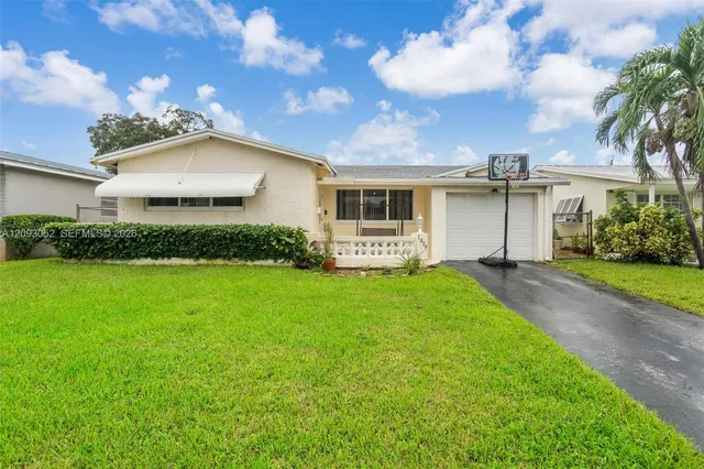 2-bedroom home at 1830 N 54th Avenue, Hollywood