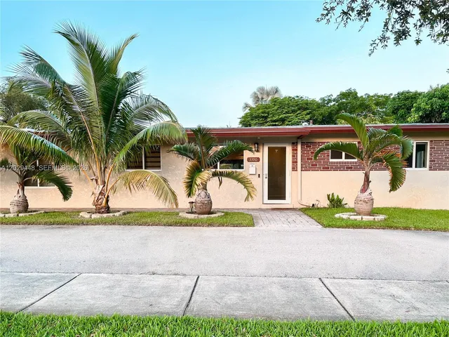 4-bedroom home at 3390 SW 21st Street, Fort Lauderdale
