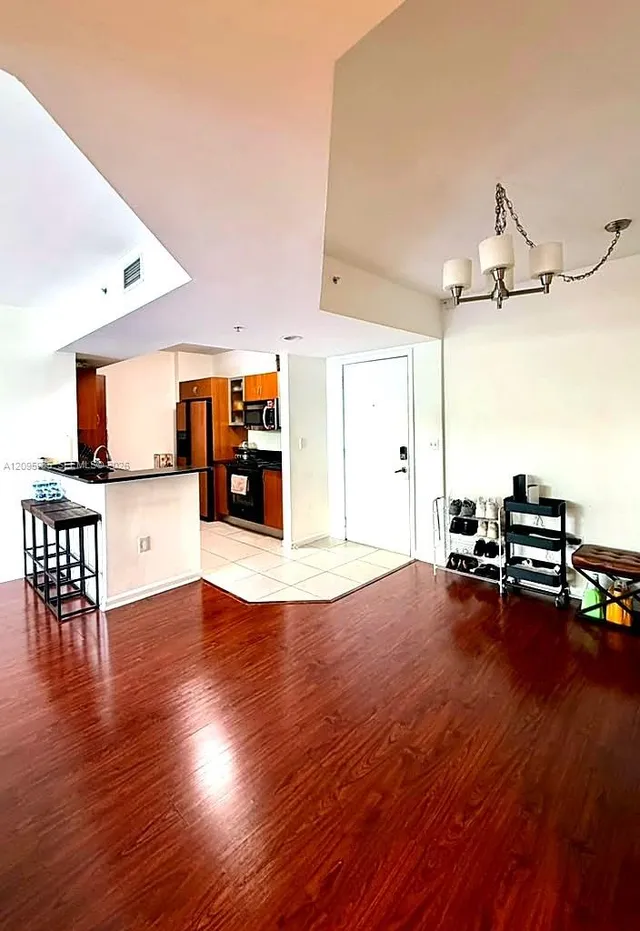 2-bedroom rental at 2775 NE 187th Street #225, Aventura