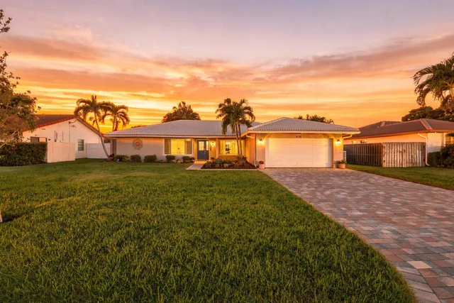 3-bedroom home at 626 NW 100th Way, Coral Springs