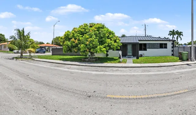 4-bedroom rental at 331 W 40th Place #0, Hialeah