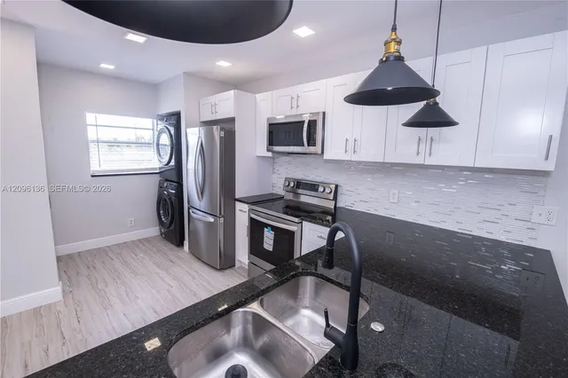 2-bedroom rental at 2929 Zorno Way #201, Delray Beach