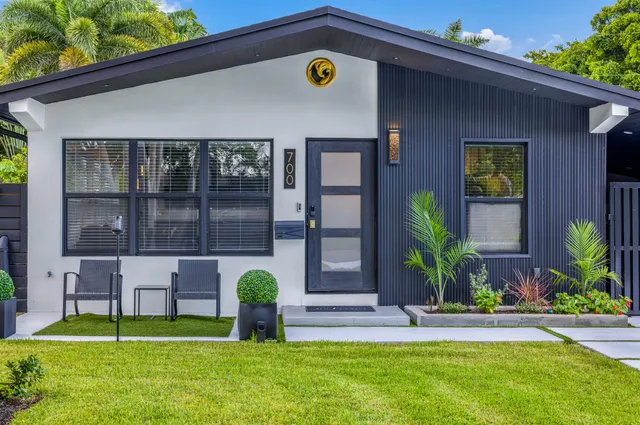 3-bedroom rental at 700 NE 16TH Court, Fort Lauderdale