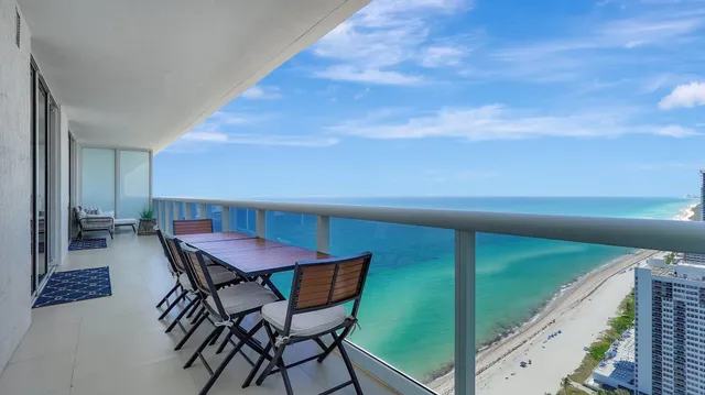 3-bedroom rental at 1830 S Ocean Drive #3703, Hallandale Beach