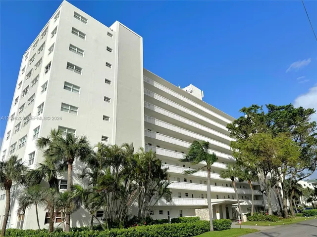 1-bedroom rental at 2555 NE 11th Street #710, Fort Lauderdale