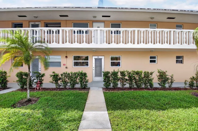 1-bedroom home at 2192 NE 1st Way #104, Boynton Beach
