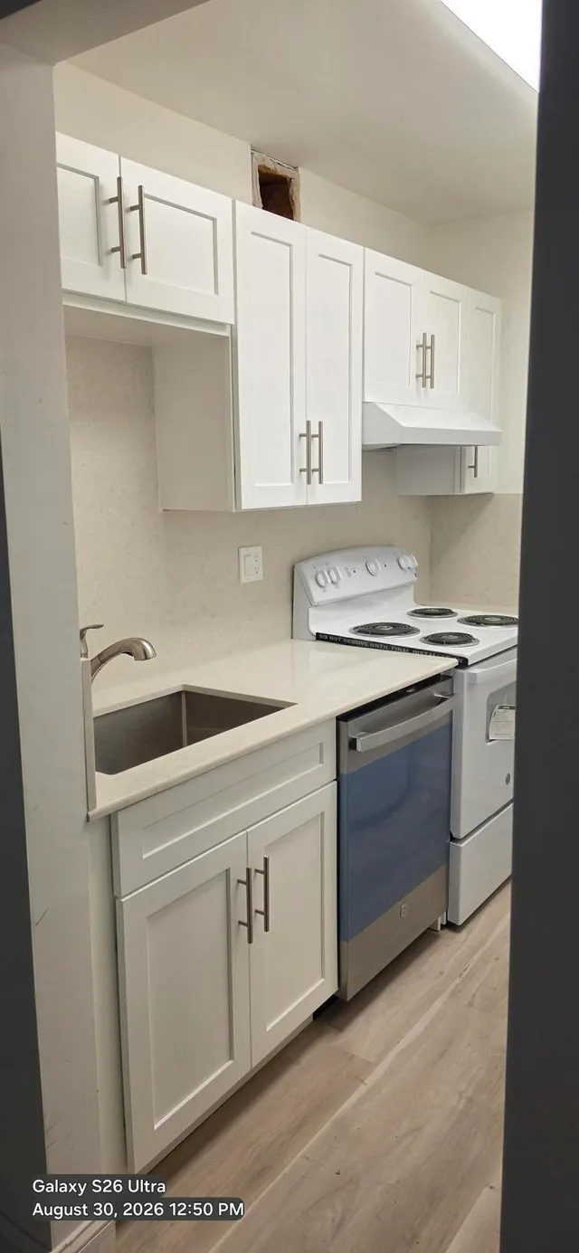 1-bedroom rental at 10500 SW 108TH Avenue #B111, Miami