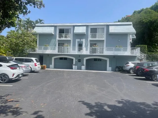 1-bedroom rental at 422 SW 9TH Street #6, Boca Raton