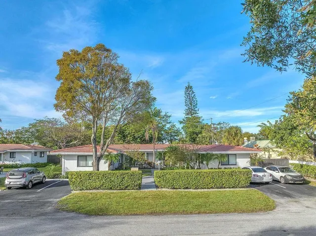 1-bedroom rental at 541 NE 43RD Street #1, Boca Raton