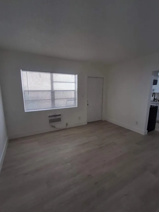 1-bedroom rental at 929 NW 3RD Avenue #02, Fort Lauderdale
