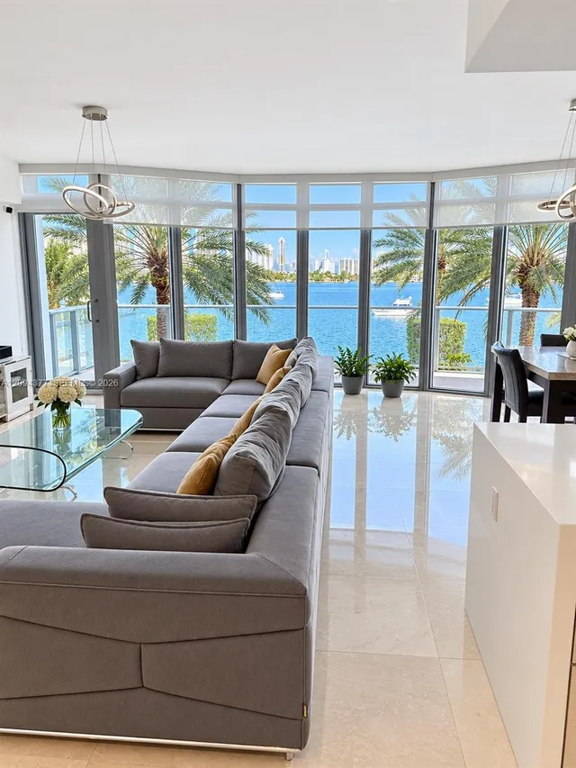 2-bedroom home at 17301 Biscayne Boulevard #211, North Miami Beach
