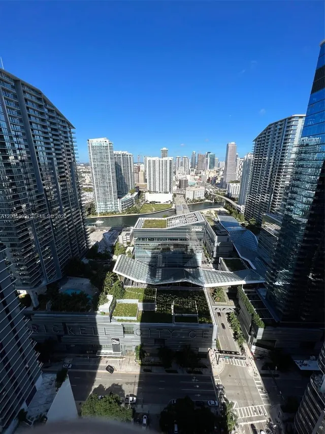 1-bedroom rental at 45 SW 9th Street #3709, Miami