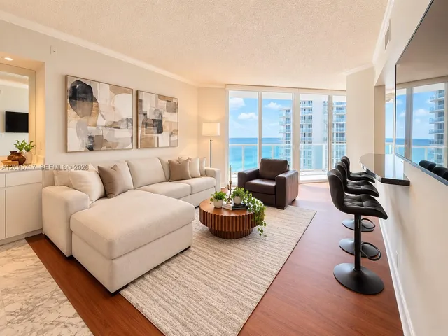 1-bedroom rental at 16485 Collins Avenue #2035, Sunny Isles Beach