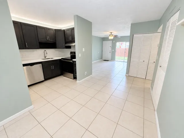 2-bedroom home at 3253 NW 104th Avenue, Coral Springs