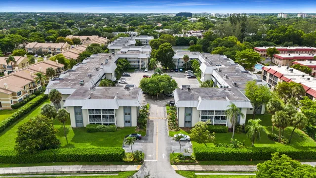 2-bedroom home at 3000 Riverside Drive #209-1, Coral Springs