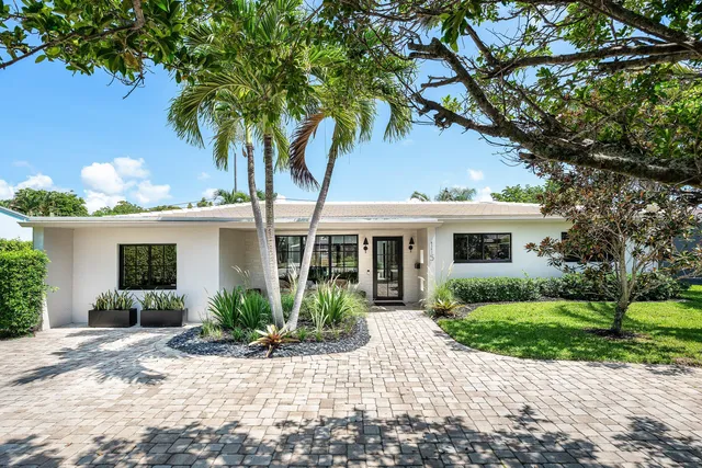 3-bedroom rental at 115 BONNIE BRIAR Lane, Delray Beach