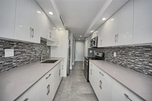 2-bedroom home at 1660 NE 191st Street #309-1, Miami
