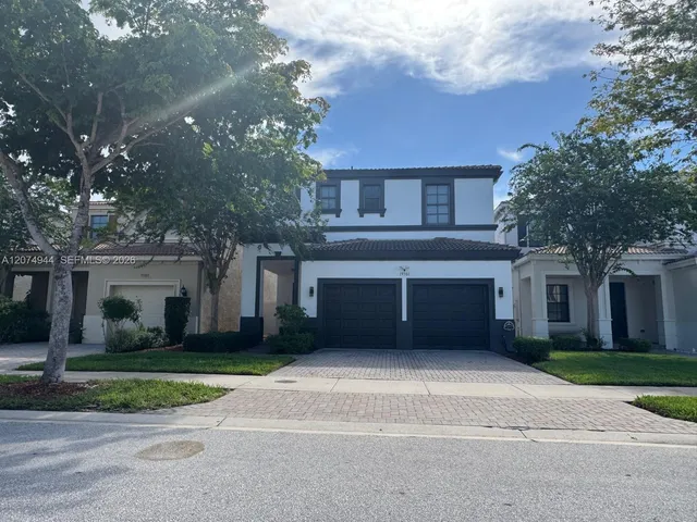 4-bedroom rental at 19301 NE 8th Court, Miami