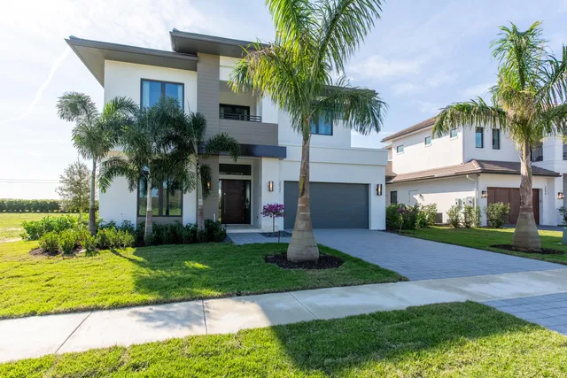 4-bedroom home at 3032 Blue Cypress Lane, Wellington