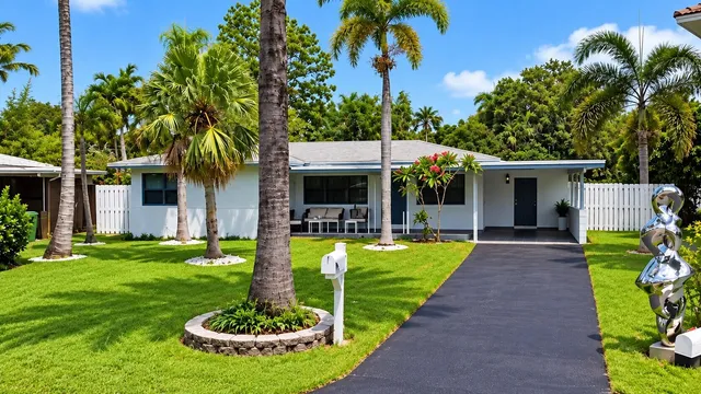 2-bedroom home at 2957 NW 6TH Avenue, Wilton Manors