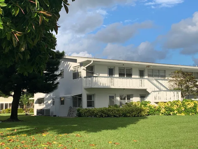 2-bedroom home at 85 Salisbury D, West Palm Beach