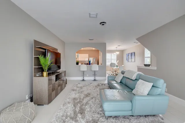 2-bedroom rental at 71 NW 4th Avenue, Delray Beach