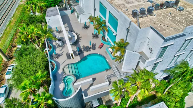 1-bedroom rental at 185 NE 4TH Avenue #301, Delray Beach