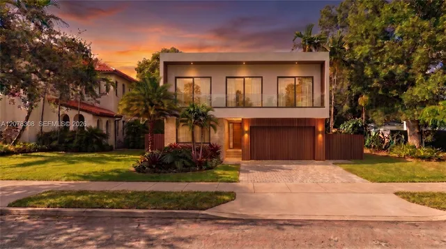 6-bedroom home at 44 NE 88th Street, El Portal