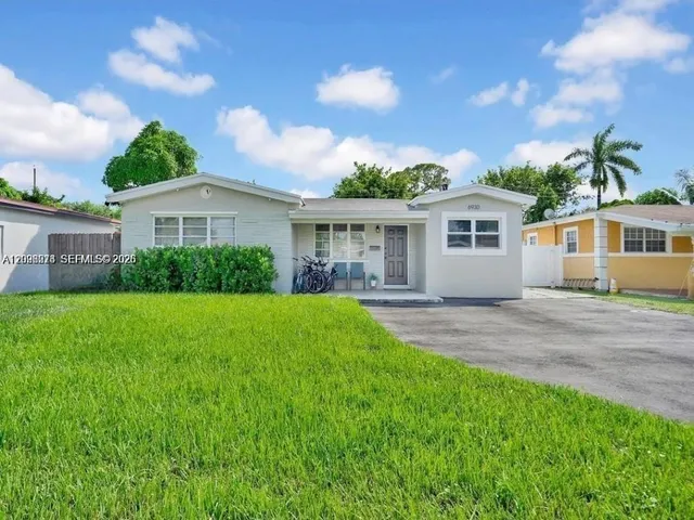 3-bedroom home at 6930 SW 12th Street, Pembroke Pines