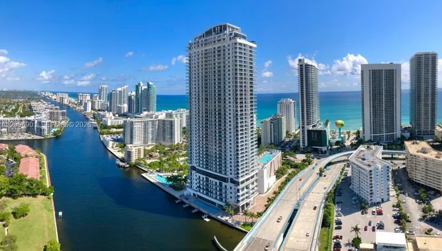 2-bedroom home at 4010 S Ocean Drive #R907, Hollywood