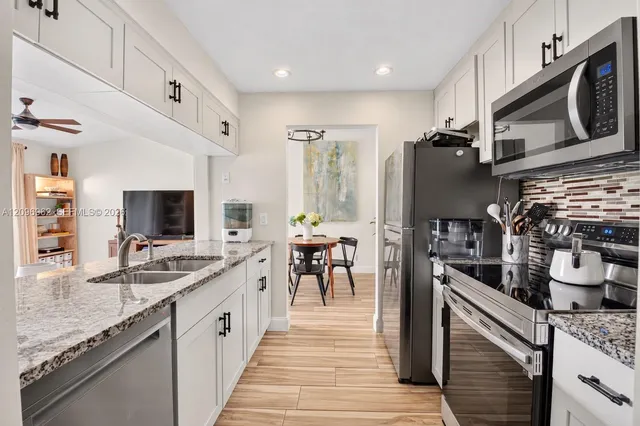 2-bedroom home at 13771 Oneida Drive #B3, Delray Beach