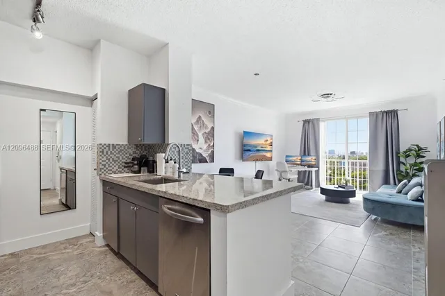 1-bedroom rental at 1919 Van Buren Street #803A, Hollywood