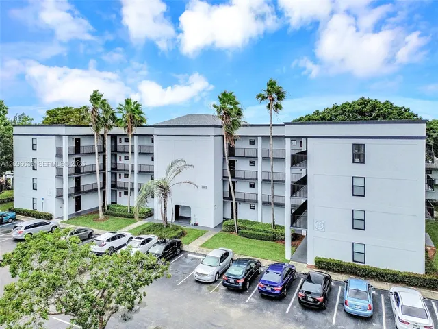1-bedroom rental at 7550 Stirling Road #C307, Davie