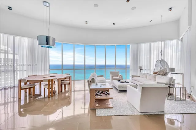 4-bedroom rental at 18101 Collins Avenue #5509, Sunny Isles Beach