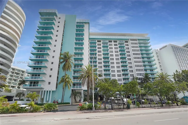 2-bedroom rental at 5101 Collins Avenue #11R, Miami Beach